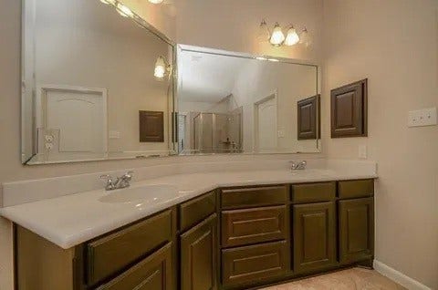 2610 Briar Rose Court, Pearland, TX 77584 2610 Briar Rose Court, Pearland, TX 77584