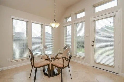 2610 Briar Rose Court, Pearland, TX 77584 2610 Briar Rose Court, Pearland, TX 77584
