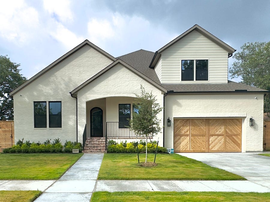 Property photo for 4047 Mischire Drive, Houston, TX