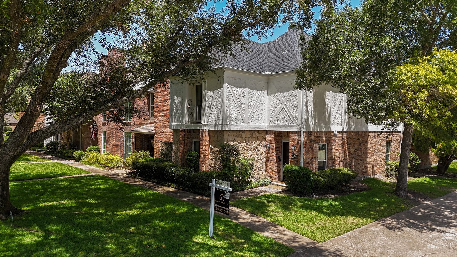 444 E Fair Harbor Lane, Houston, TX 77079 444 E Fair Harbor Lane, Houston, TX 77079