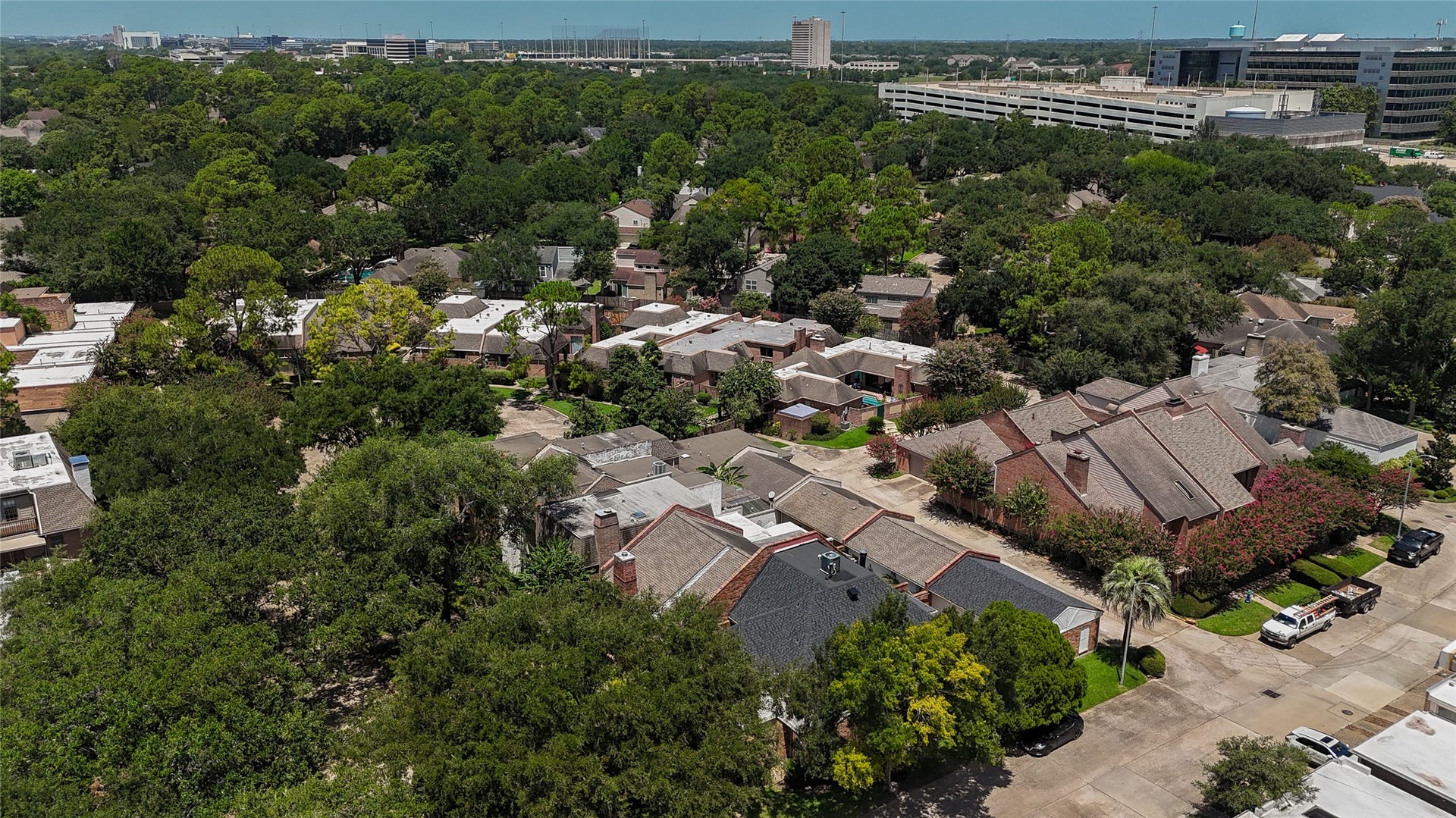 444 E Fair Harbor Lane, Houston, TX 77079 444 E Fair Harbor Lane, Houston, TX 77079