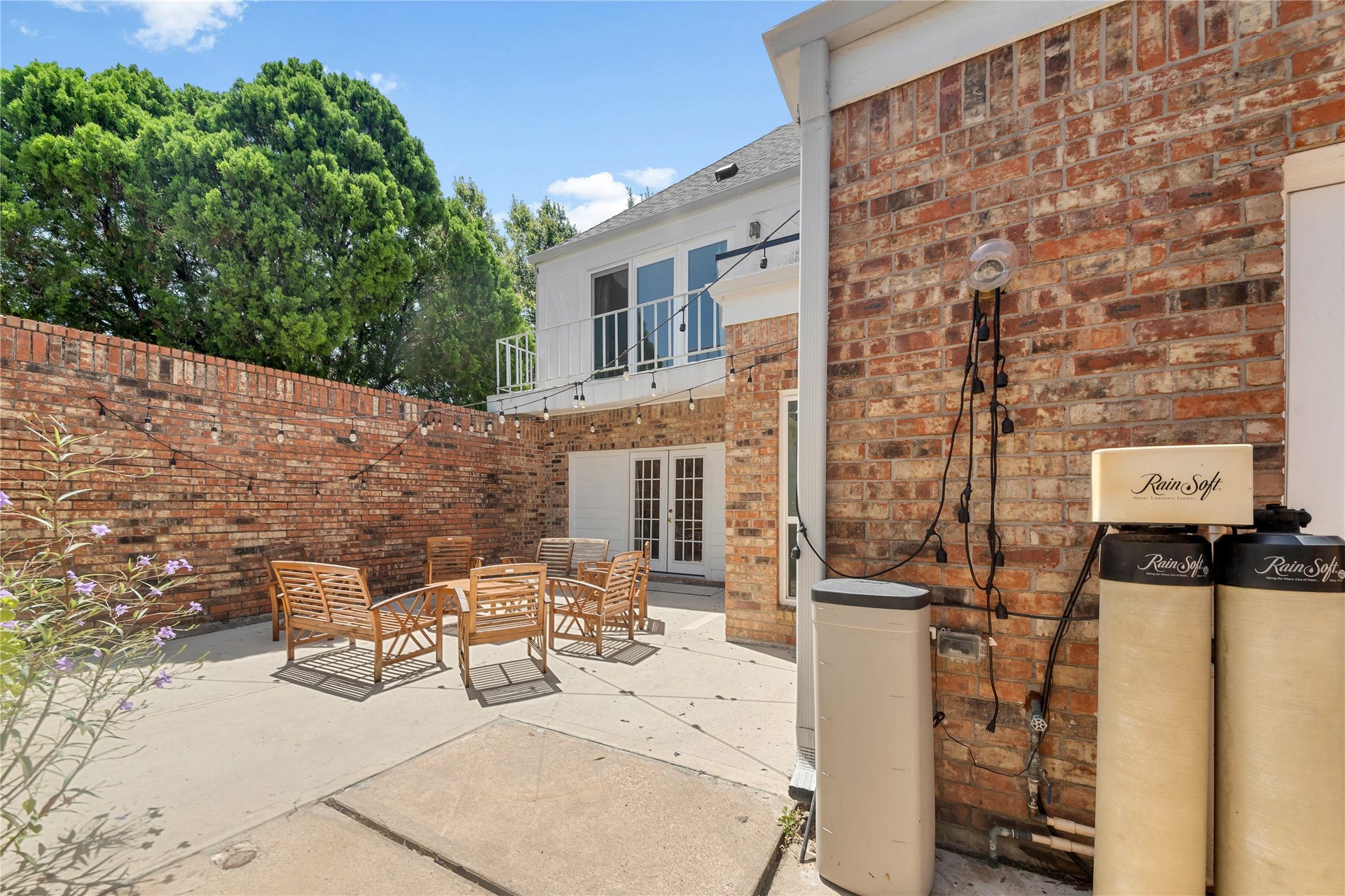 444 E Fair Harbor Lane, Houston, TX 77079 Water softener