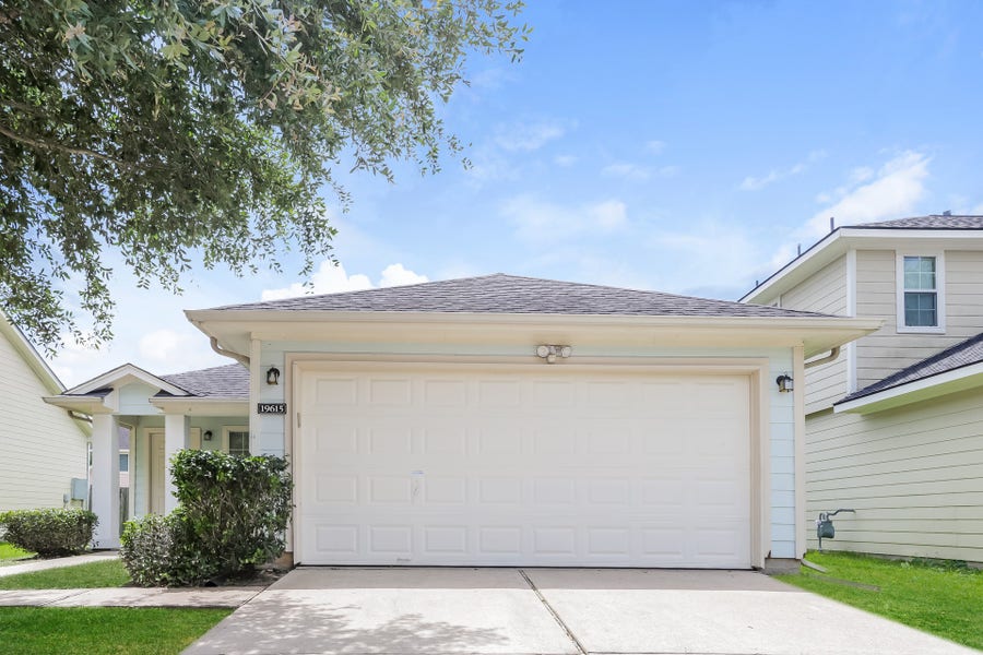 Property photo for 19615 Plantation Tree Court, Katy, TX