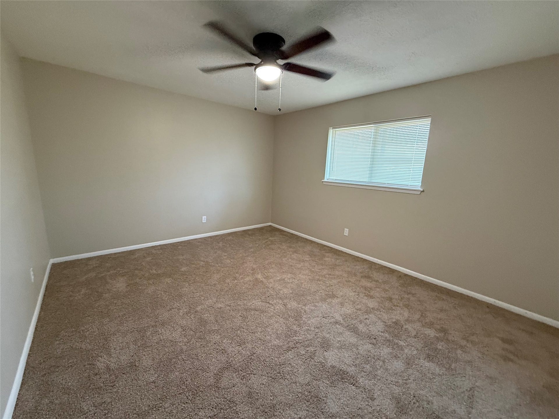 2818 Spa Drive, Deer Park, TX 77536 Bedroom