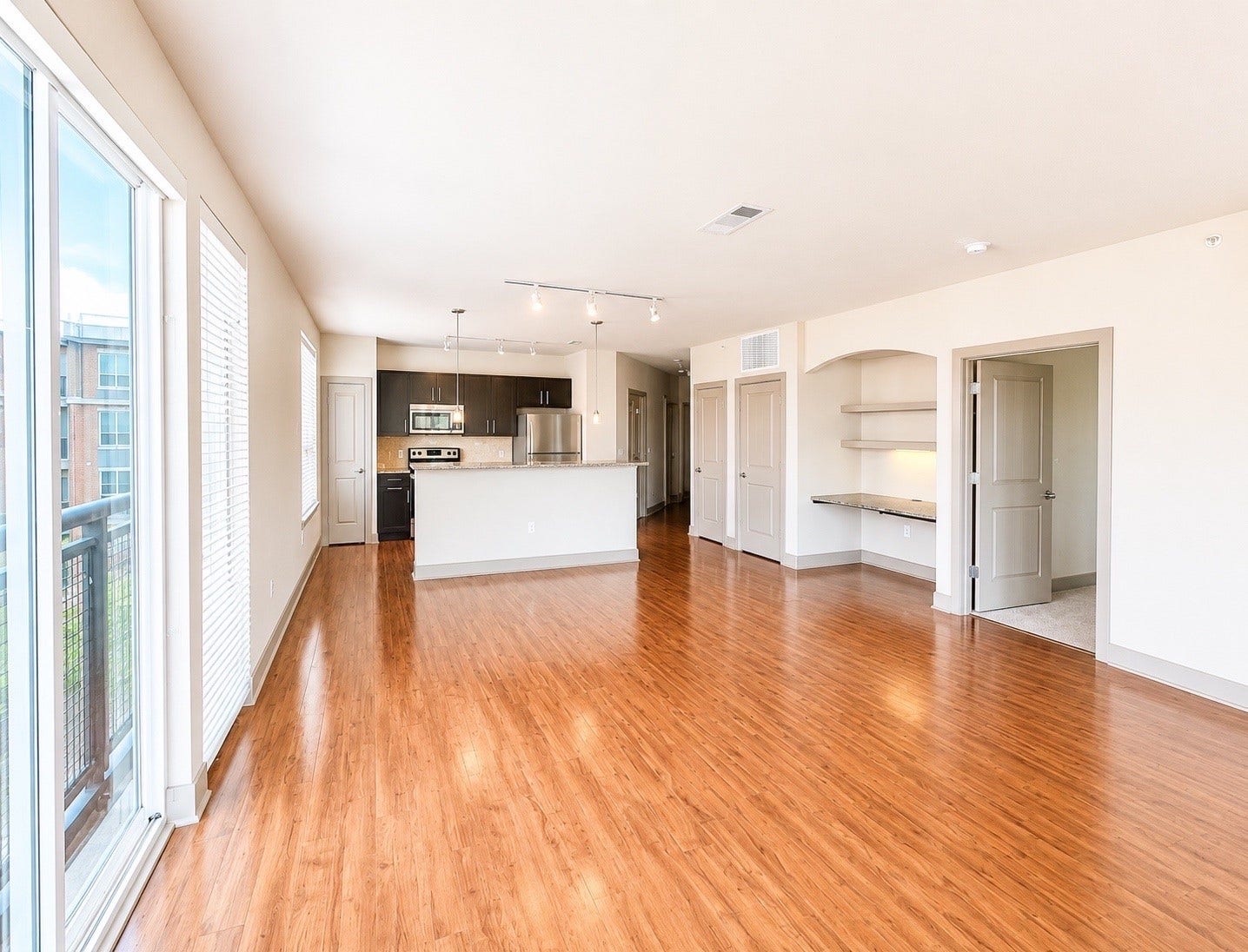 1340 W Gray Street, #272-P8, Houston, TX 77019 1340 W Gray Street, #272-P8, Houston, TX 77019