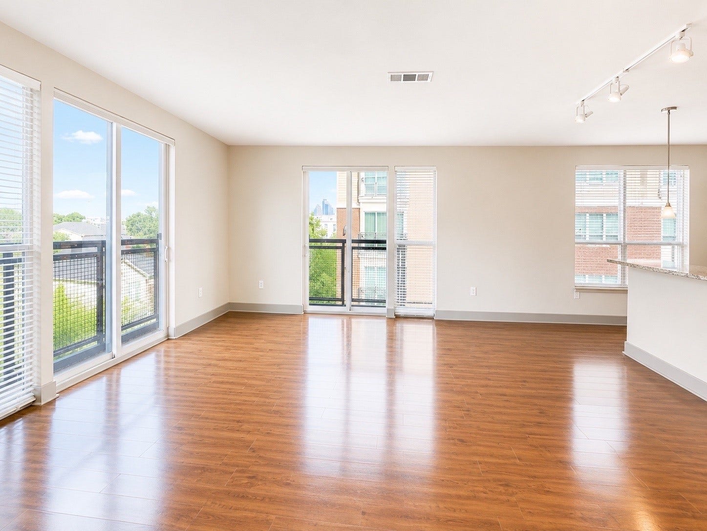 1340 W Gray Street, #272-P8, Houston, TX 77019 1340 W Gray Street, #272-P8, Houston, TX 77019