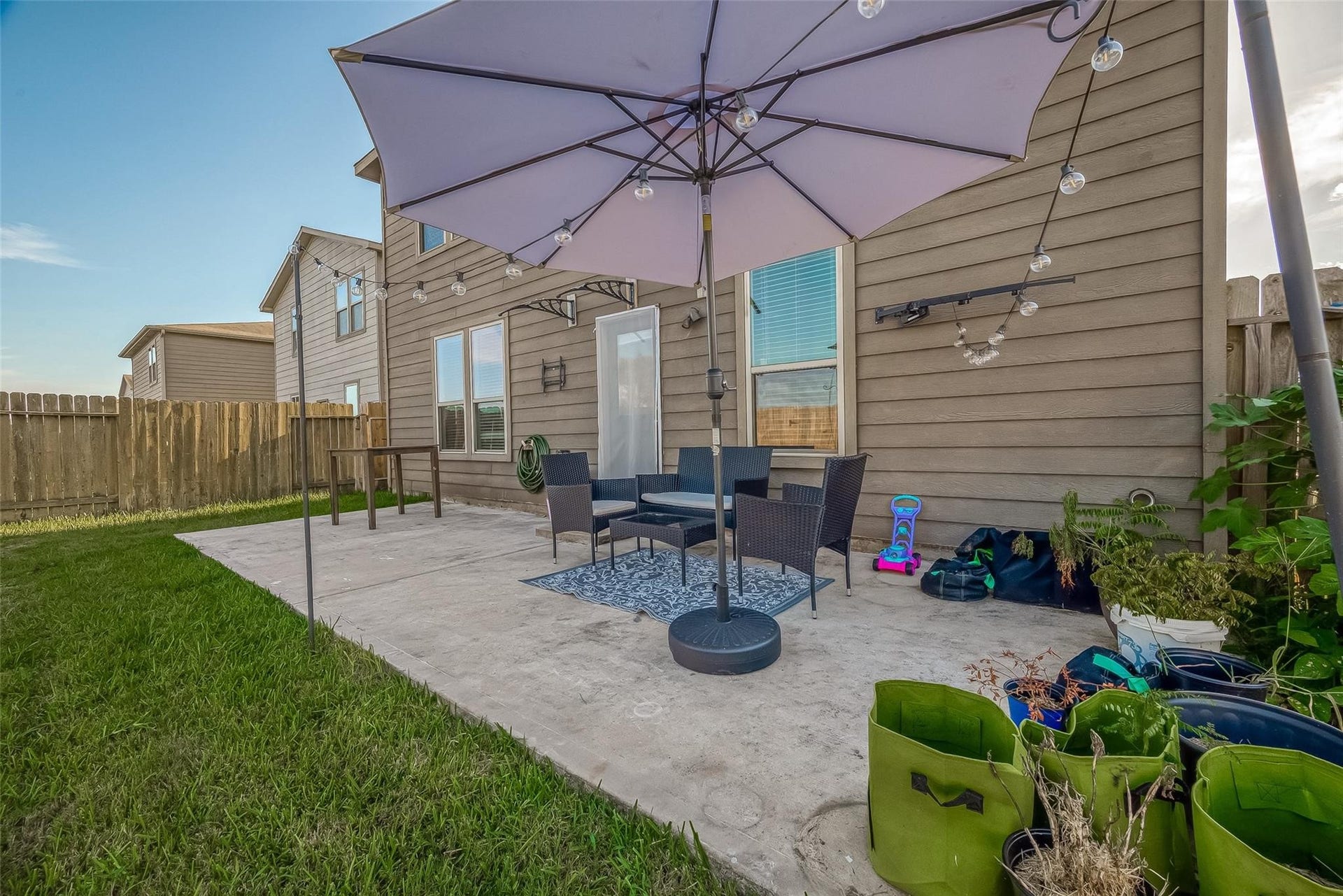 13907 Rimple Bend Lane, Houston, TX 77048 Backyard
