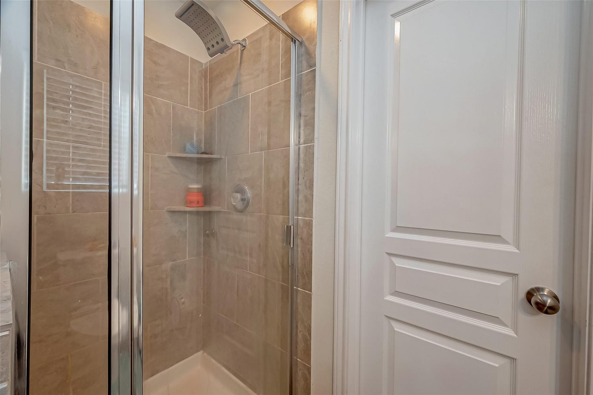13907 Rimple Bend Lane, Houston, TX 77048 Primary Bath