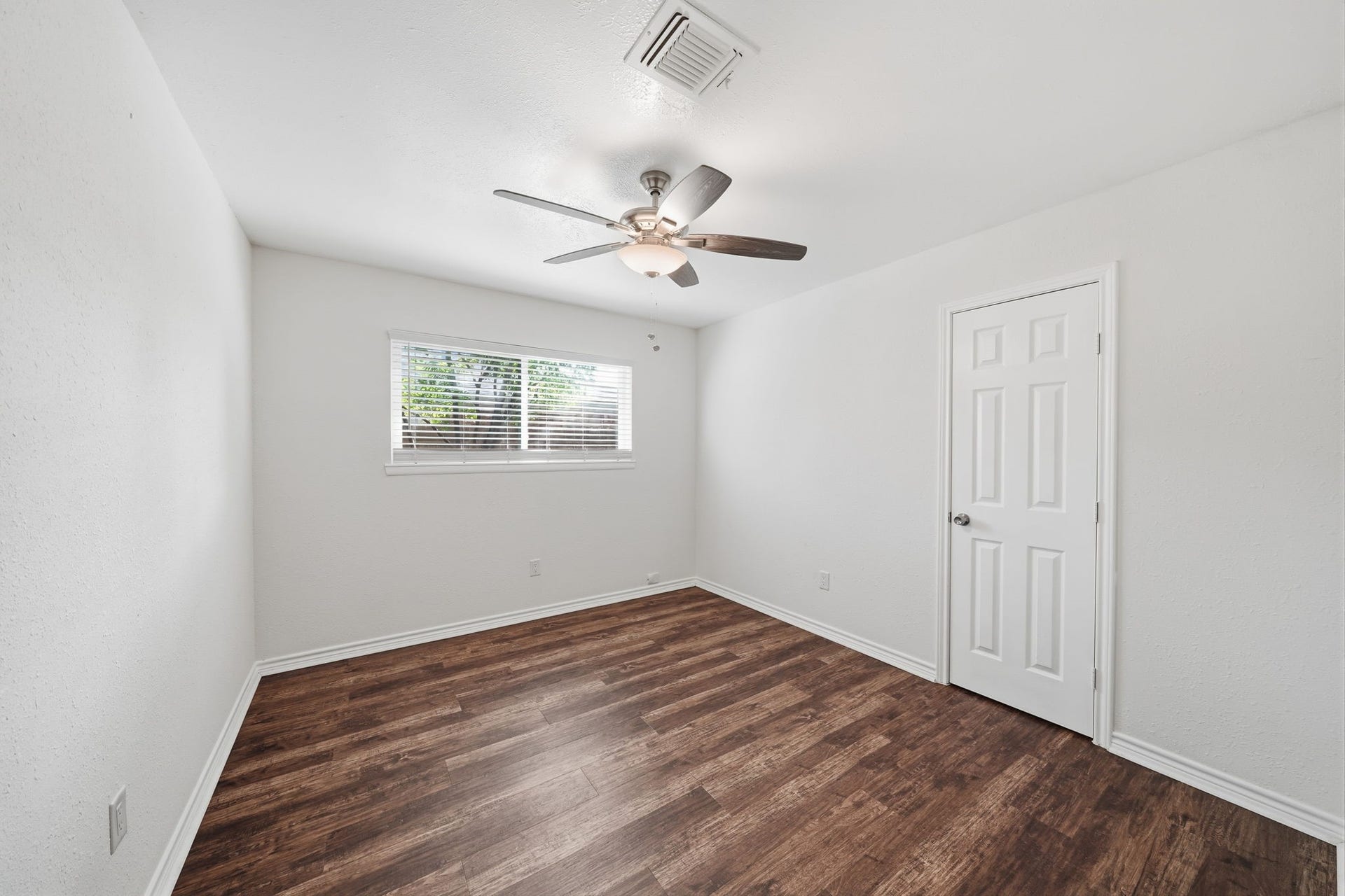 5208 Cunningham Drive, Pearland, TX 77581 Bedroom #2