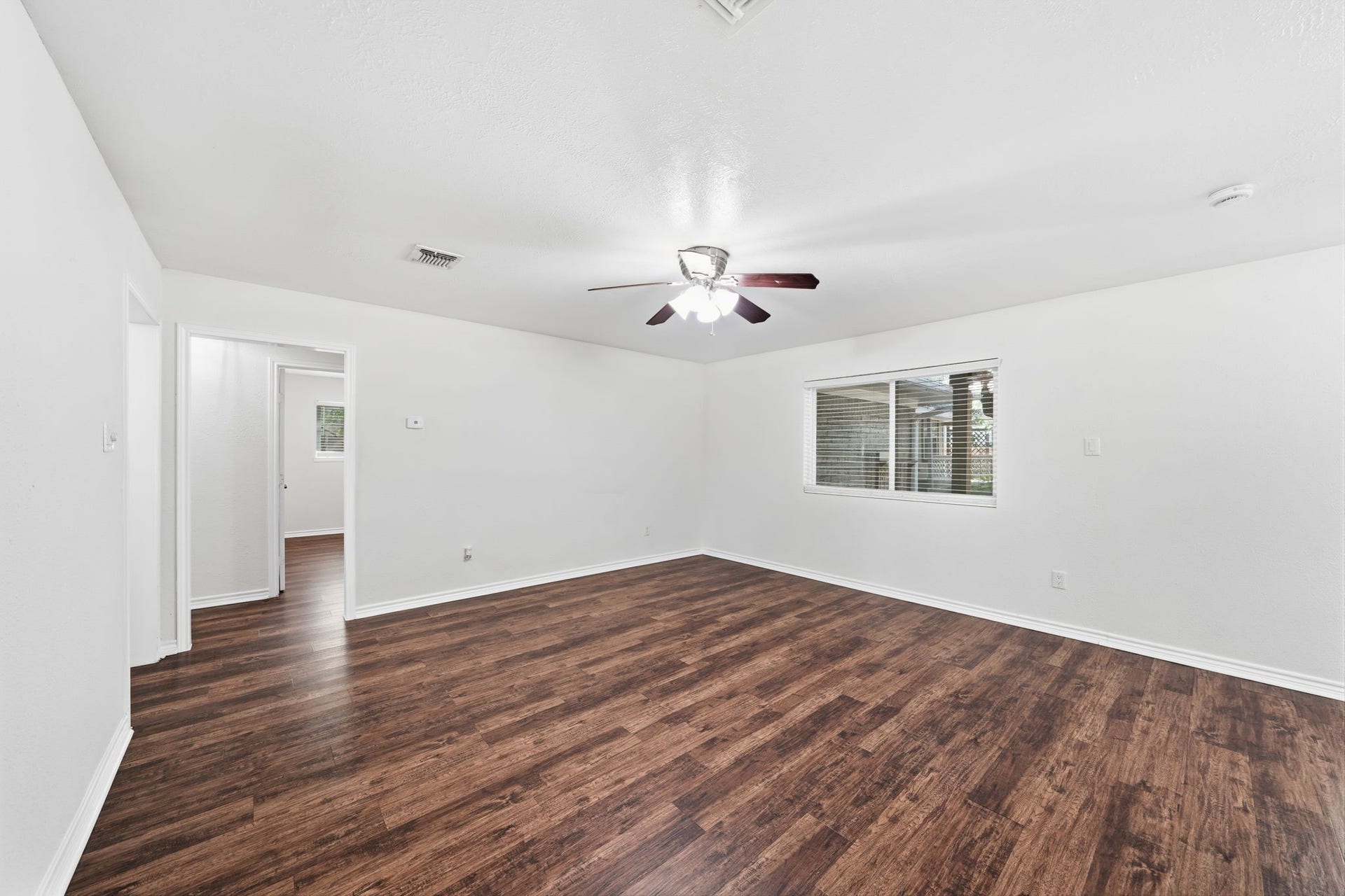 5208 Cunningham Drive, Pearland, TX 77581 Primary Bedroom at the rear of the home.