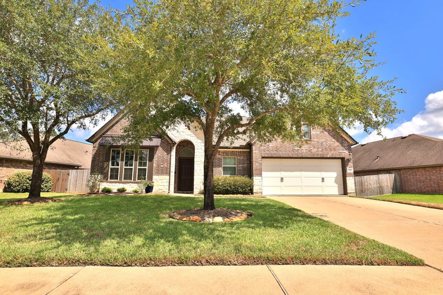 Property photo for 3311 Sunlight Hill Lane, Spring, TX