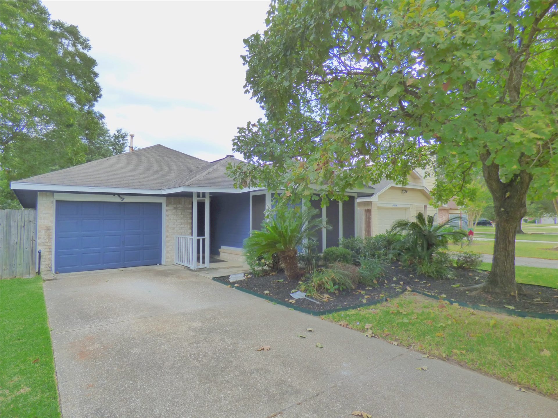 12110 Westlock Drive, Tomball, TX 77377 12110 Westlock Drive, Tomball, TX 77377