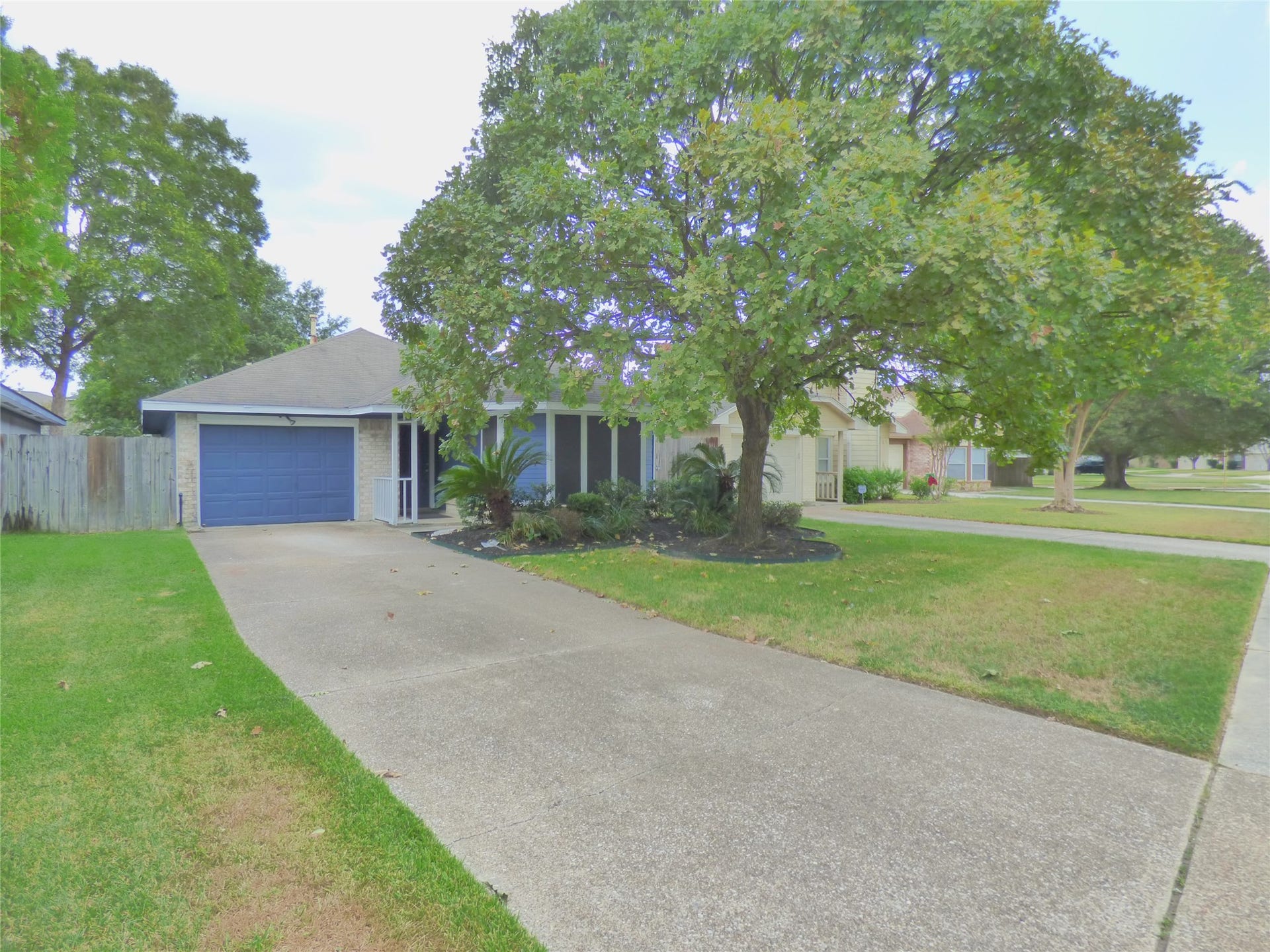 12110 Westlock Drive, Tomball, TX 77377 12110 Westlock Drive, Tomball, TX 77377