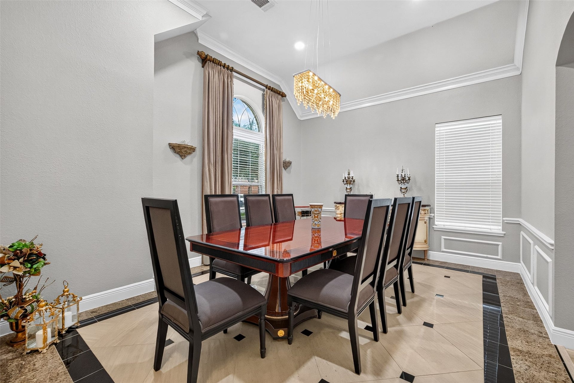 1802 Pepper Tree Court, Sugar Land, TX 77479 1802 Pepper Tree Court, Sugar Land, TX 77479