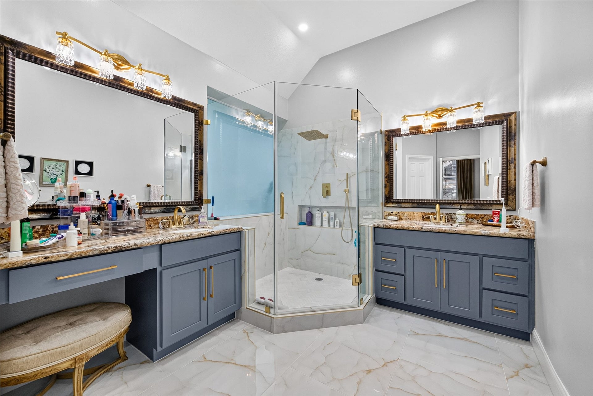 1802 Pepper Tree Court, Sugar Land, TX 77479 1802 Pepper Tree Court, Sugar Land, TX 77479