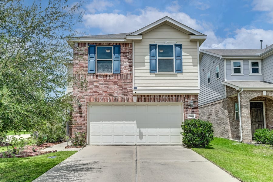 Property photo for 25430 Whitehaven Gate Street, Katy, TX