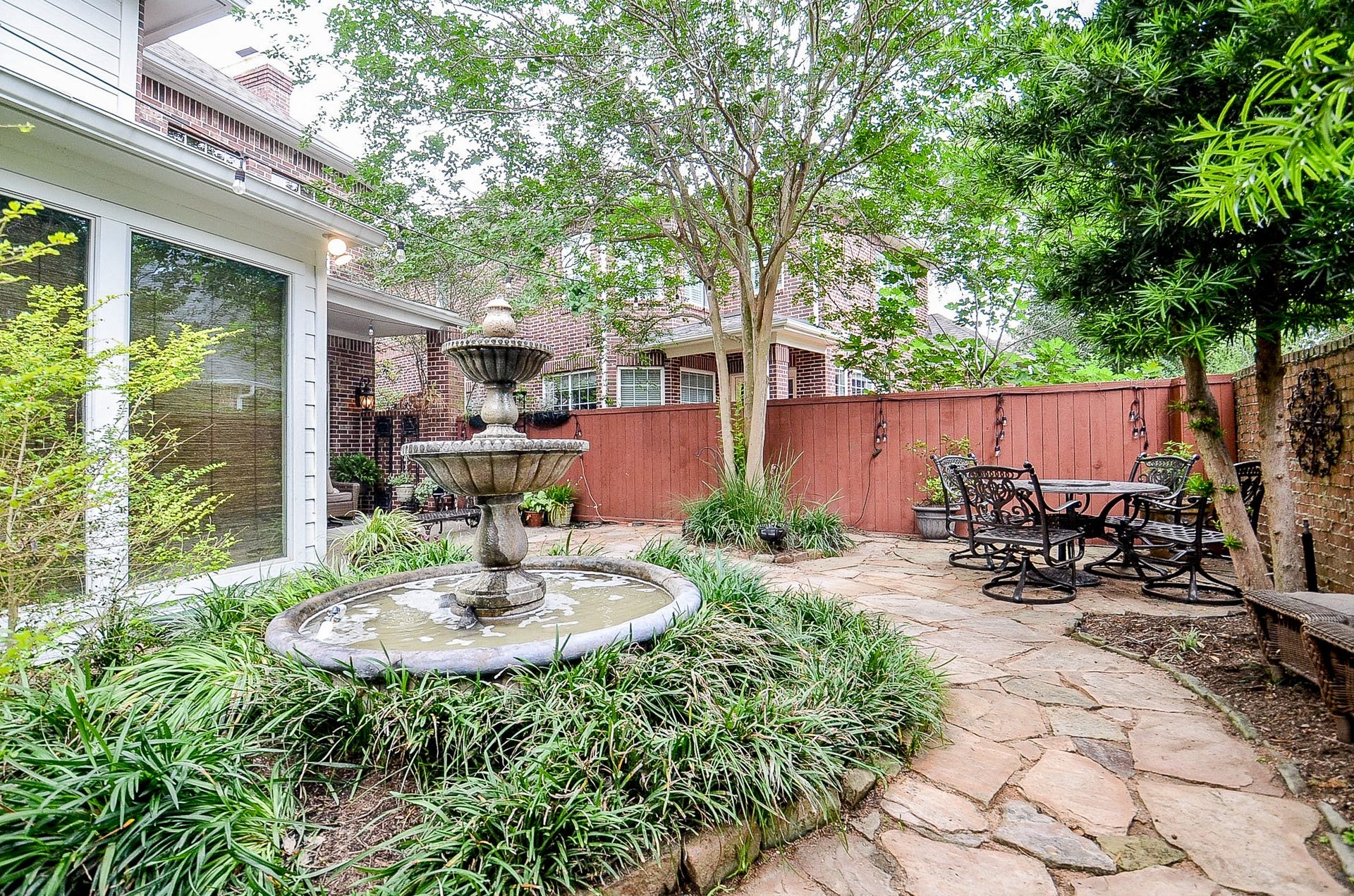 19 Ambleside Crescent Drive, Sugar Land, TX 77479 19 Ambleside Crescent Drive, Sugar Land, TX 77479