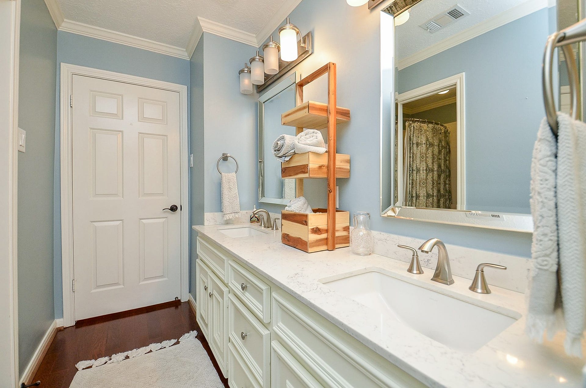 19 Ambleside Crescent Drive, Sugar Land, TX 77479 19 Ambleside Crescent Drive, Sugar Land, TX 77479
