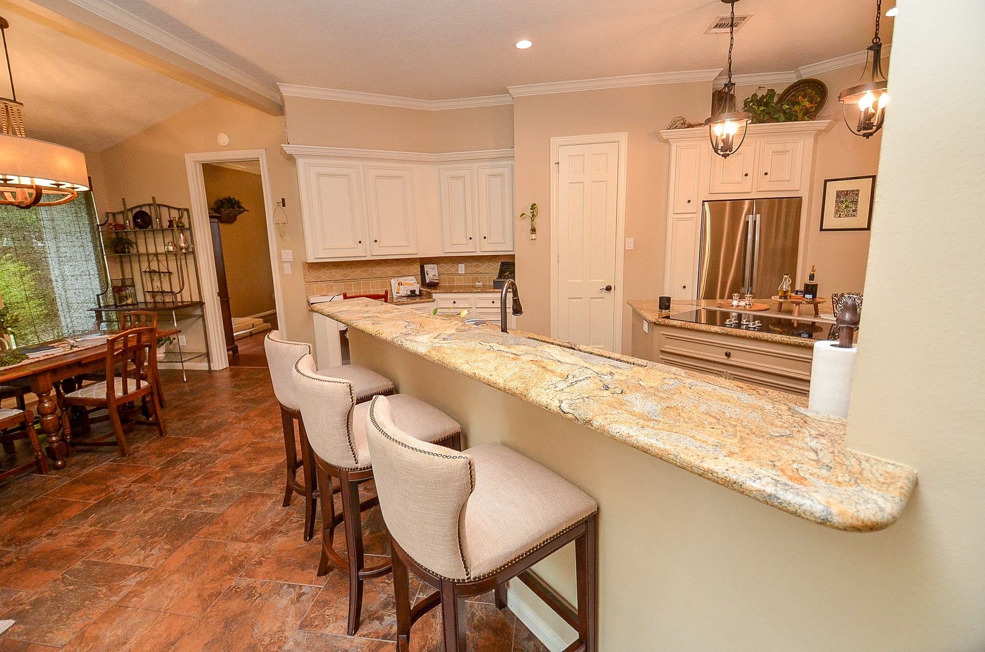 19 Ambleside Crescent Drive, Sugar Land, TX 77479 19 Ambleside Crescent Drive, Sugar Land, TX 77479