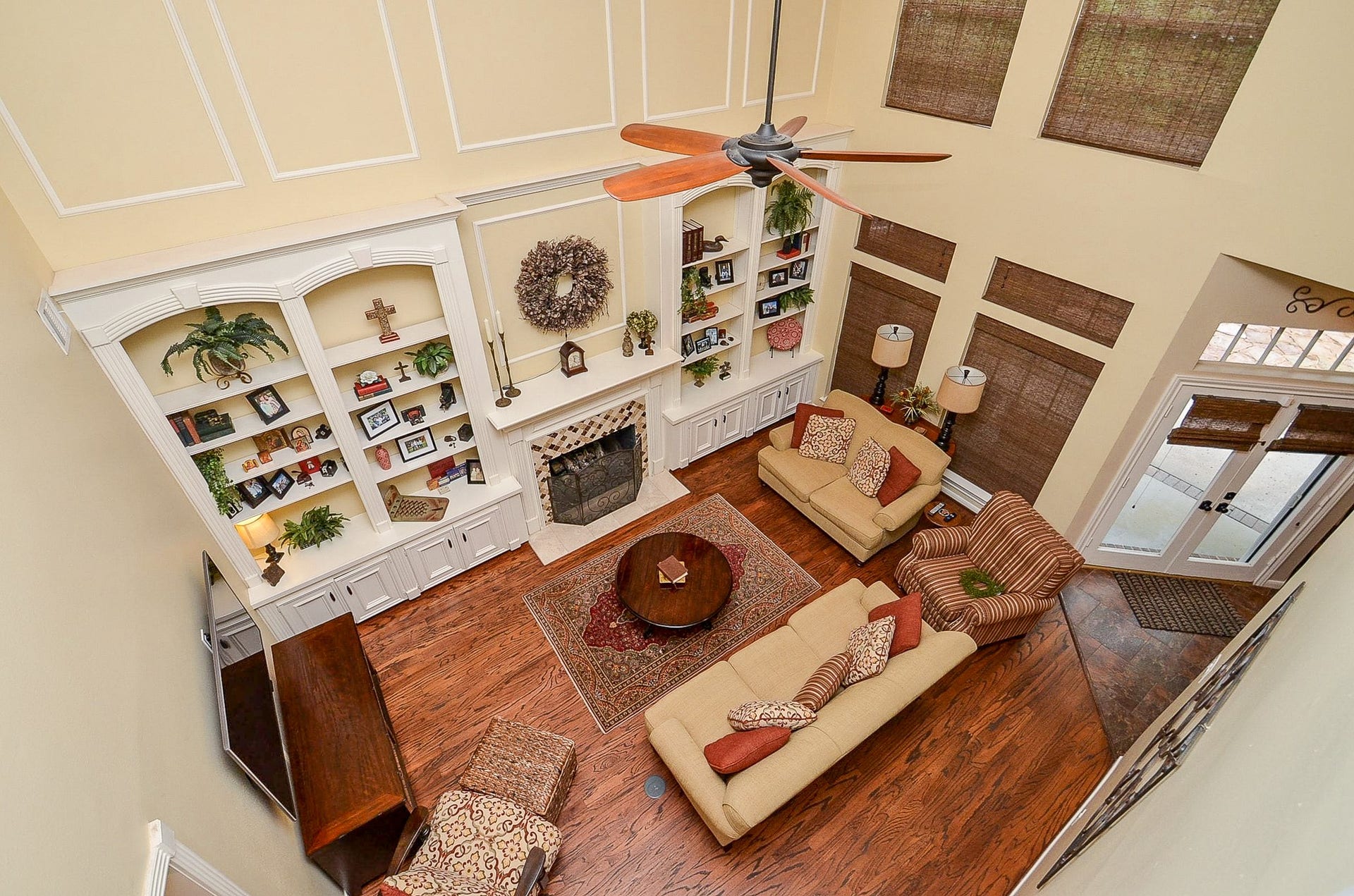 19 Ambleside Crescent Drive, Sugar Land, TX 77479 19 Ambleside Crescent Drive, Sugar Land, TX 77479