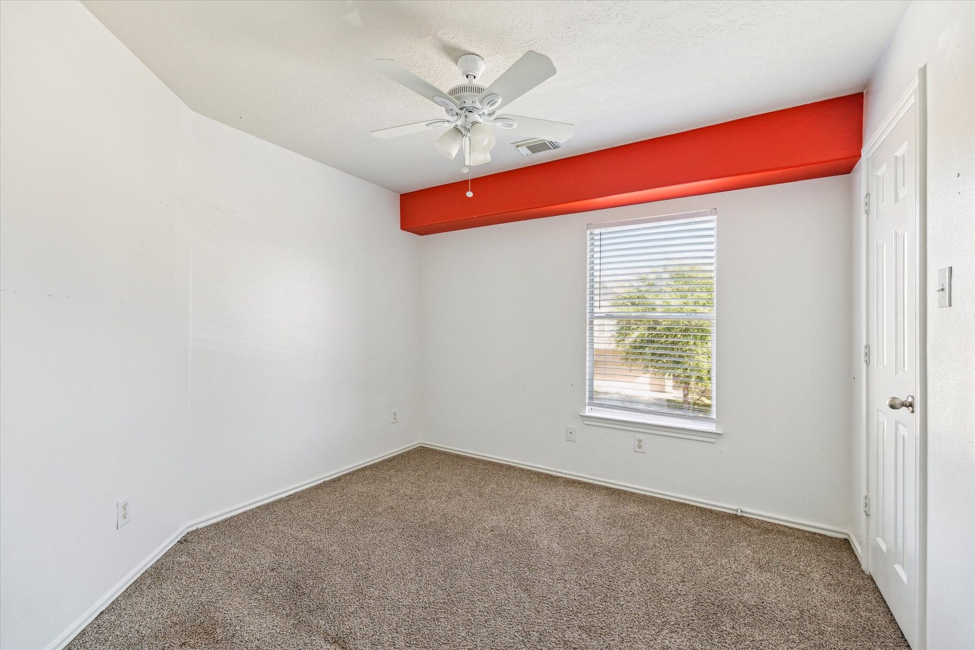 14307 Mirkwood Lane, Houston, TX 77014 14307 Mirkwood Lane, Houston, TX 77014