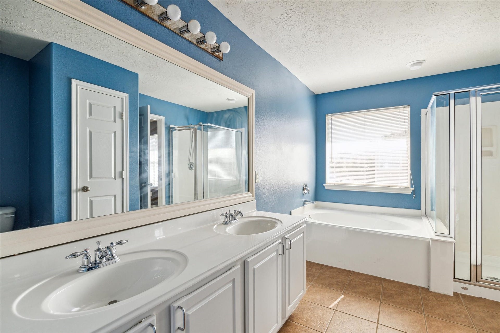 14307 Mirkwood Lane, Houston, TX 77014 14307 Mirkwood Lane, Houston, TX 77014