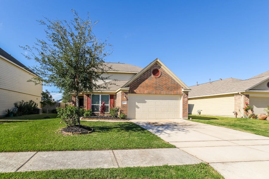 Property photo for 7819 Adonis Avenue, Baytown, TX