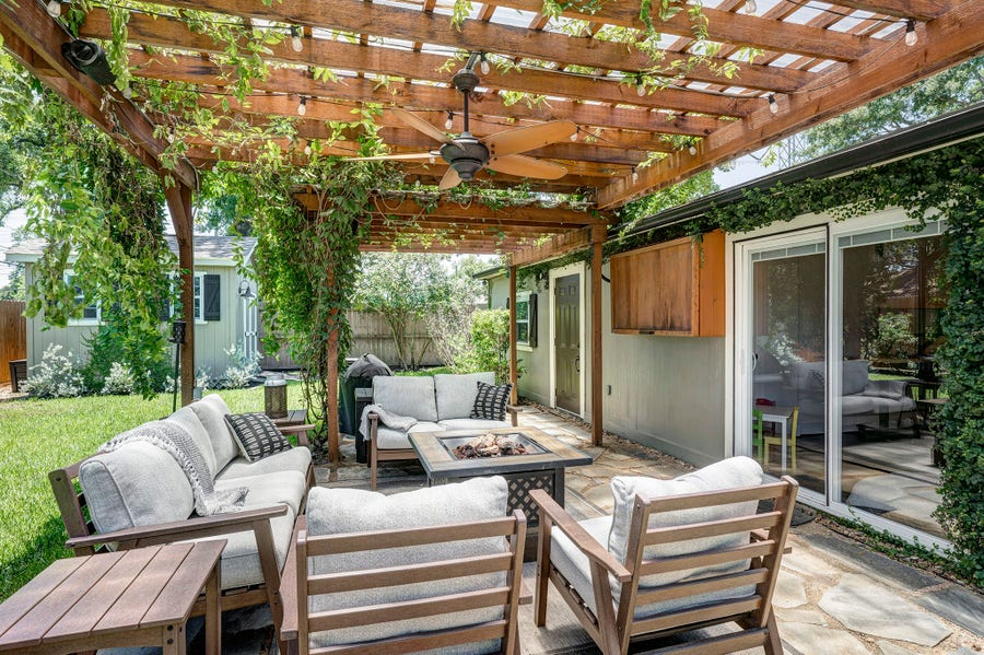 Property photo for 3006 Helberg Road, Houston, TX