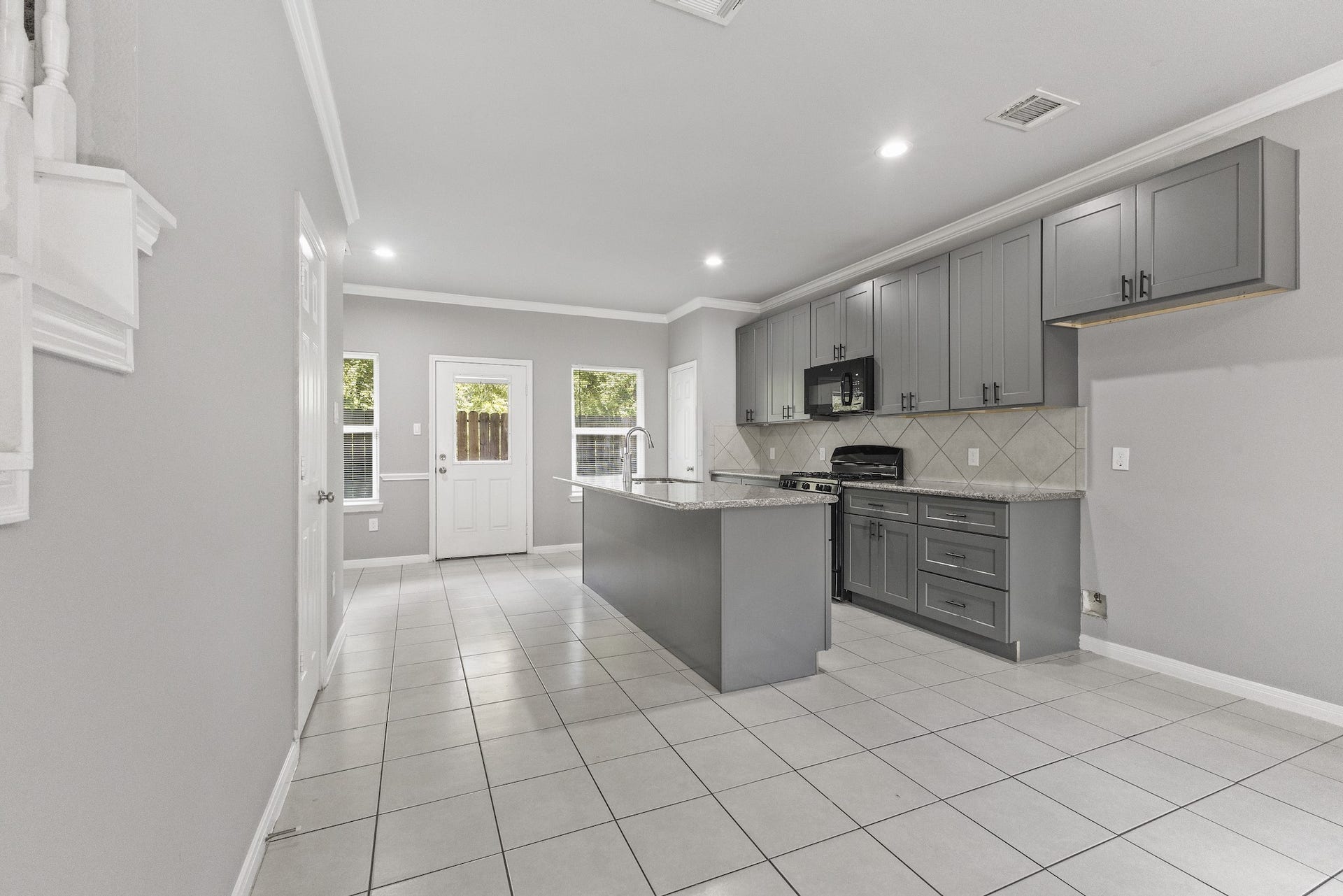 7903 Moon Beam Street, #AB, Houston, TX 77088 Unit B