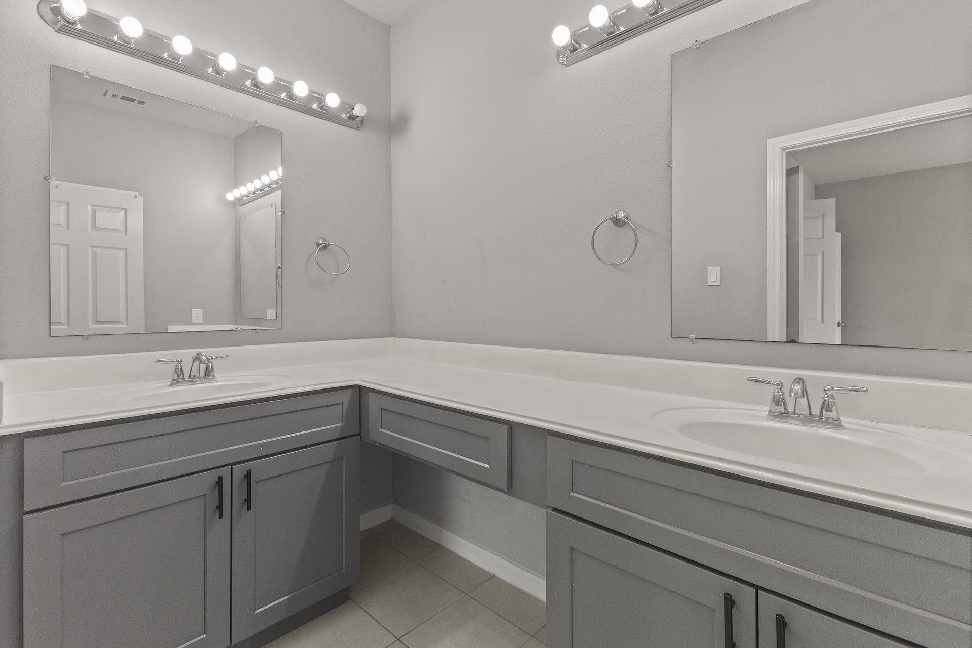 7903 Moon Beam Street, #AB, Houston, TX 77088 Unit B