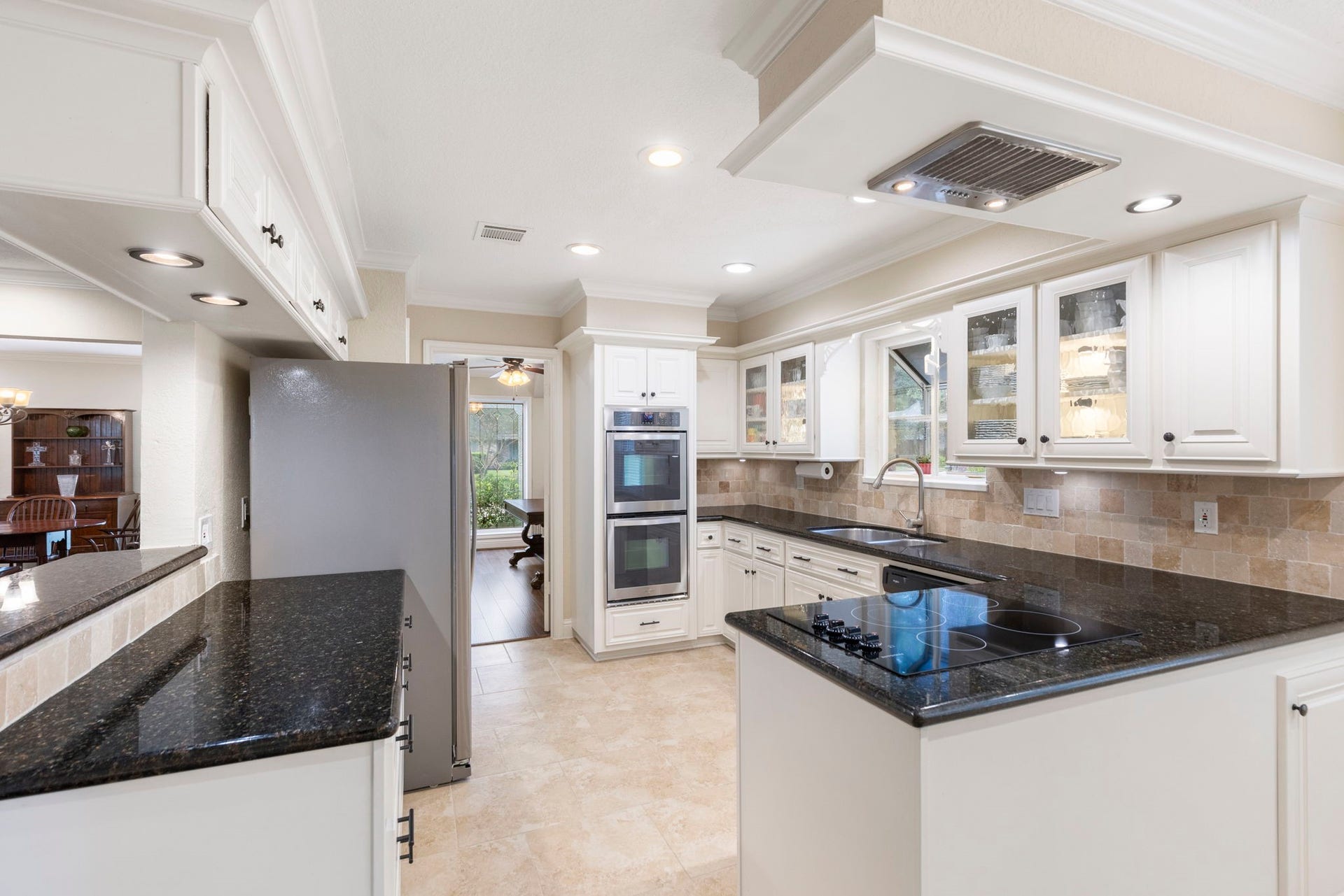 5210 Westminister Court, Houston, TX 77069 5210 Westminister Court, Houston, TX 77069