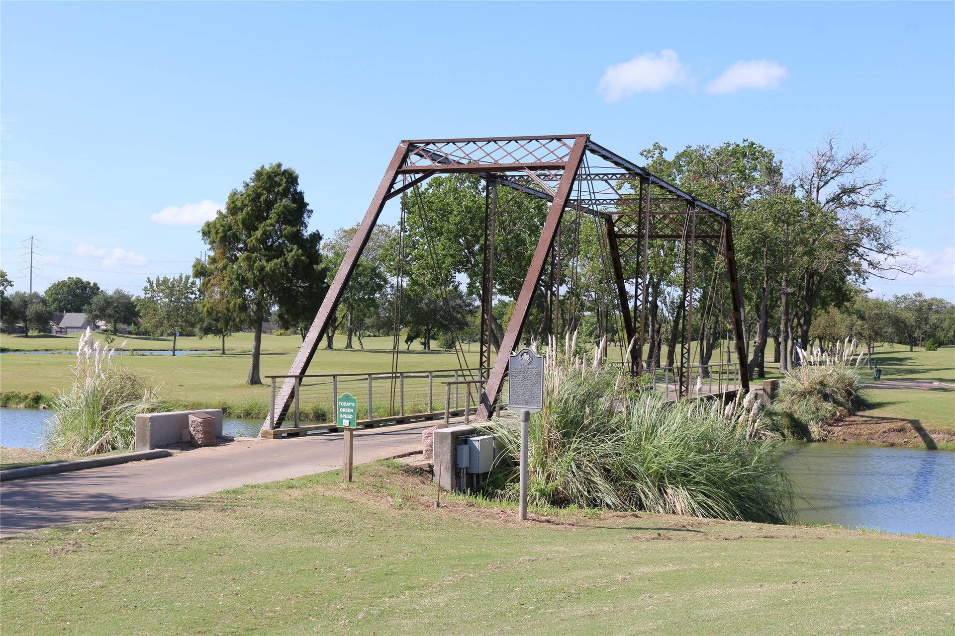 209 W 6th Street, Deer Park, TX 77536 Deer Park Bridge