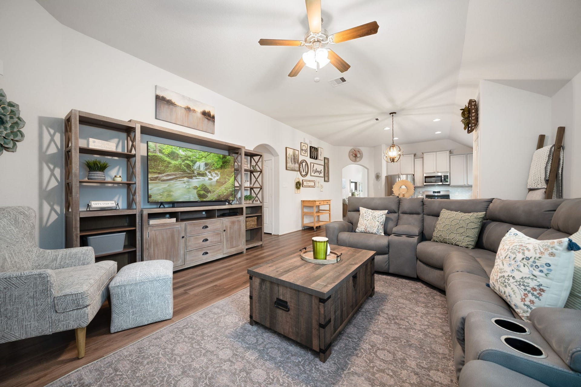 1705 Diamond Mountain Drive, Rosharon, TX 77583 1705 Diamond Mountain Drive, Rosharon, TX 77583