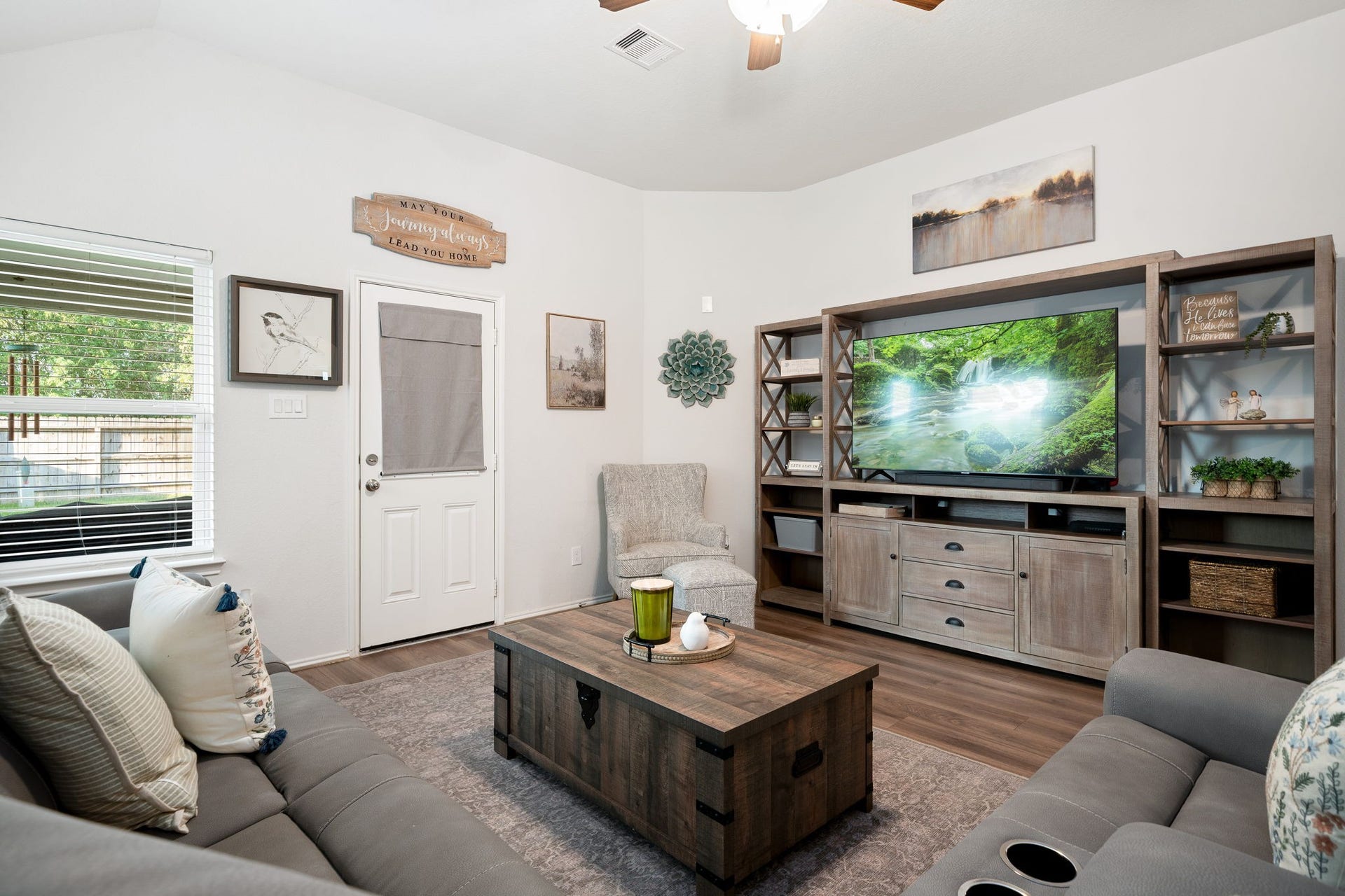 1705 Diamond Mountain Drive, Rosharon, TX 77583 1705 Diamond Mountain Drive, Rosharon, TX 77583
