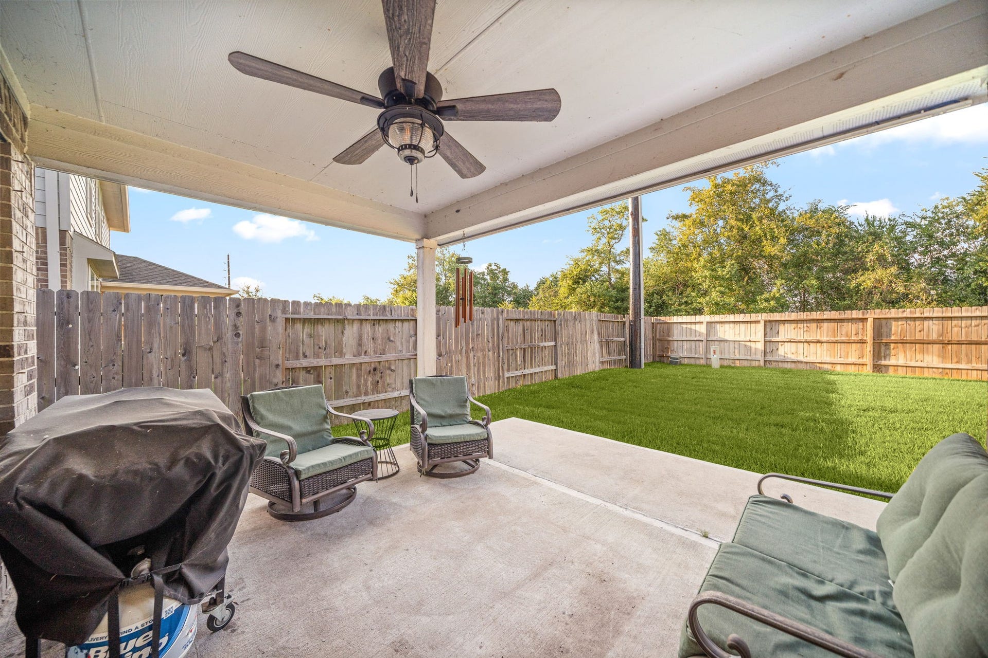 1705 Diamond Mountain Drive, Rosharon, TX 77583 1705 Diamond Mountain Drive, Rosharon, TX 77583