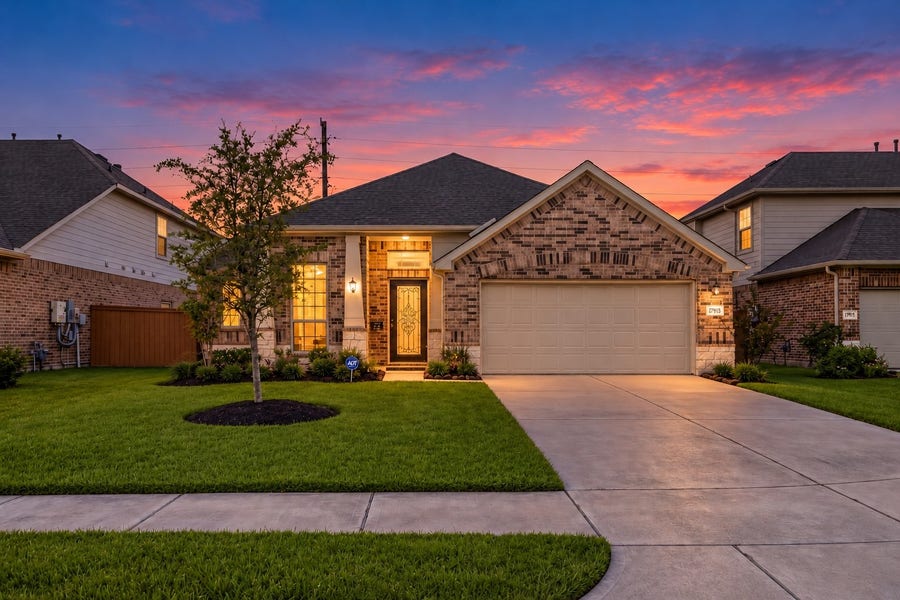 Property photo for 1705 Diamond Mountain Drive, Rosharon, TX