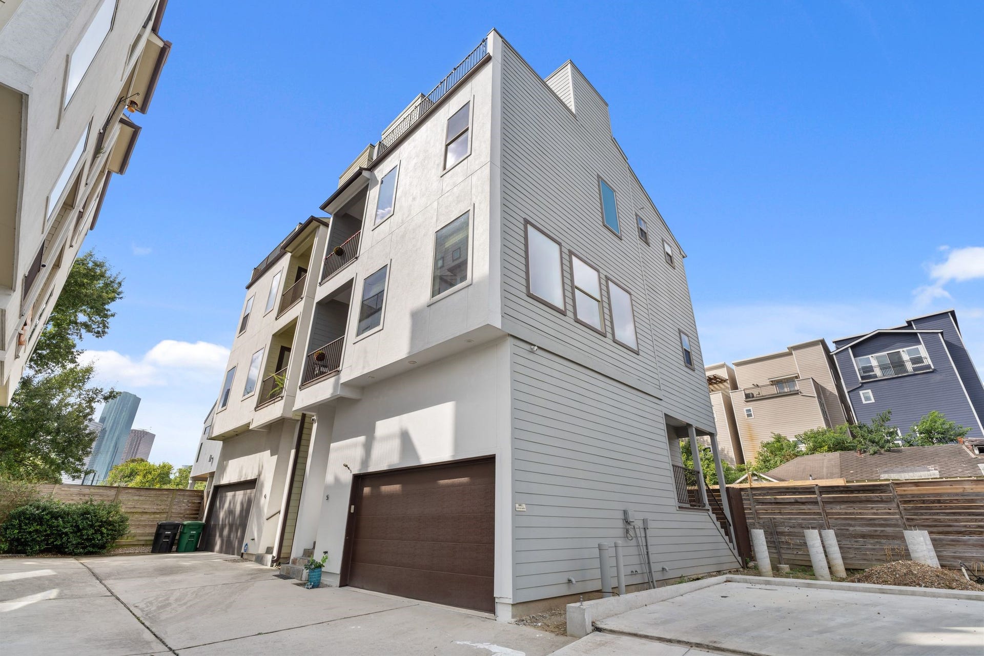 1005 Bingham Street, #5, Houston, TX 77007 Welcome to 1005 Bingham Unit #5!