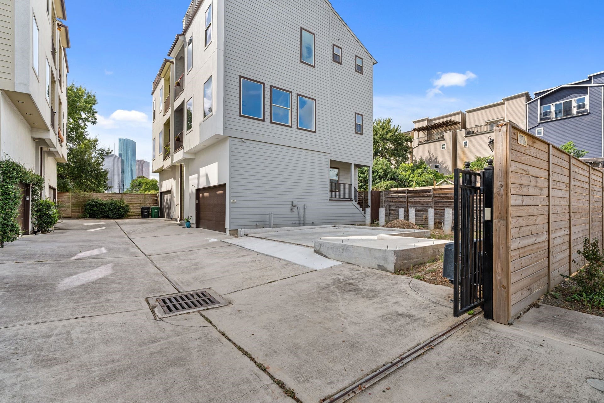 1005 Bingham Street, #5, Houston, TX 77007 1005 Bingham Street, #5, Houston, TX 77007