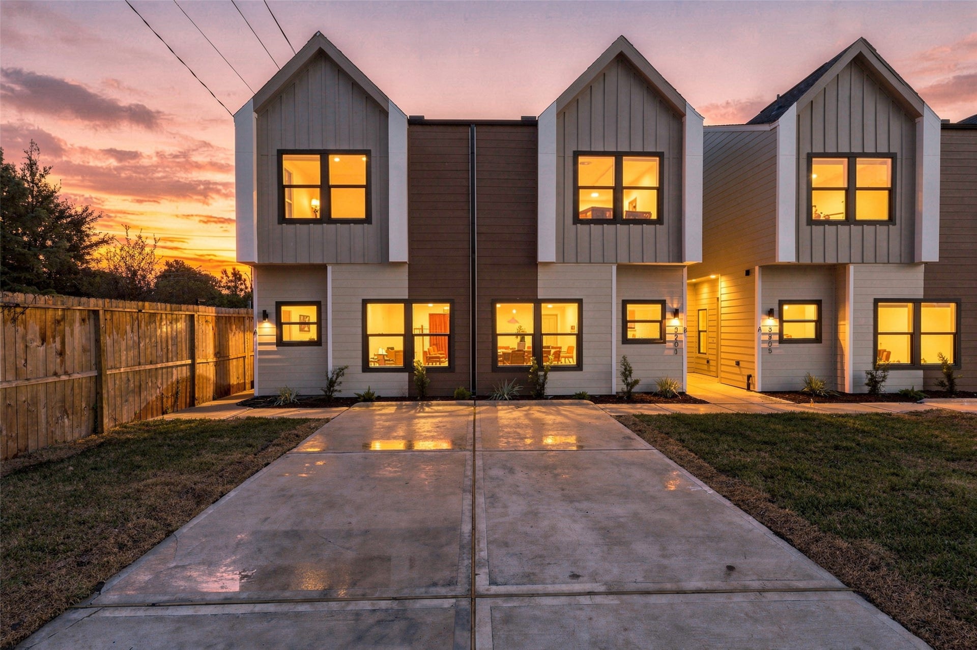 3205 Berry Street, #A/B, Houston, TX 77004 Modern side entryway and plenty of parking spaces for students.