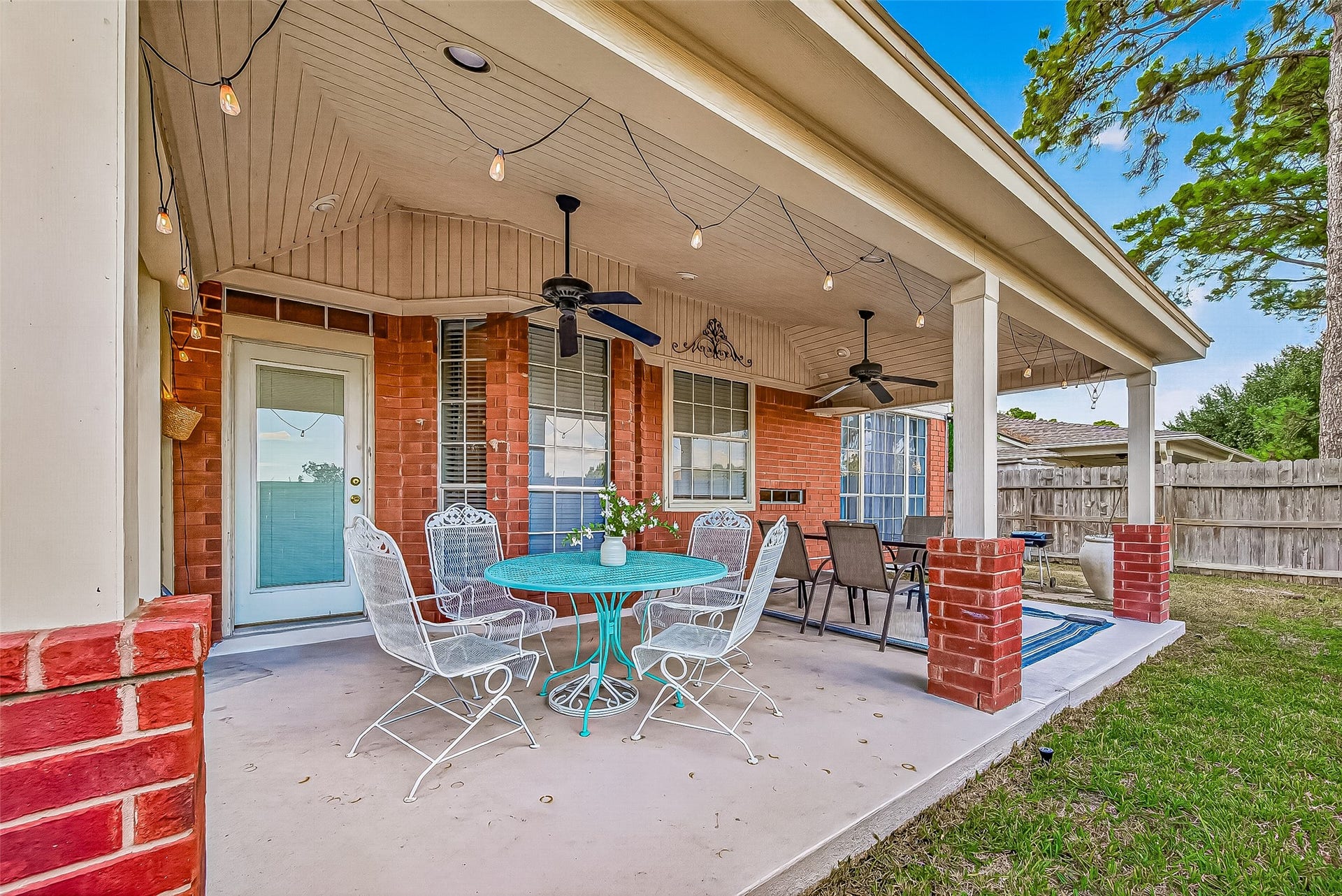 7406 Pleasant Ridge Drive, Houston, TX 77095 7406 Pleasant Ridge Drive, Houston, TX 77095