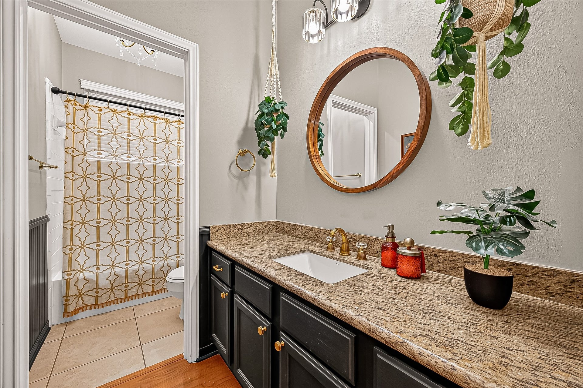 7406 Pleasant Ridge Drive, Houston, TX 77095 downstairs full bath with granite counter top