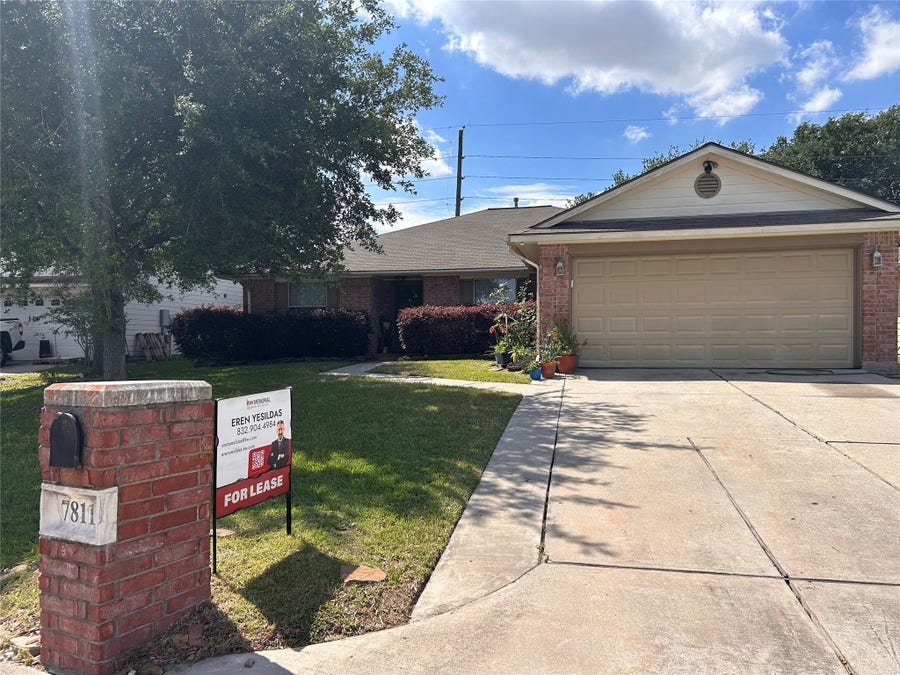 Property photo for 7811 Fall Glen Drive, Houston, TX