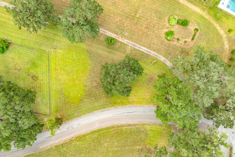 Property photo for 2268 Sunset Oaks Drive, West Columbia, TX