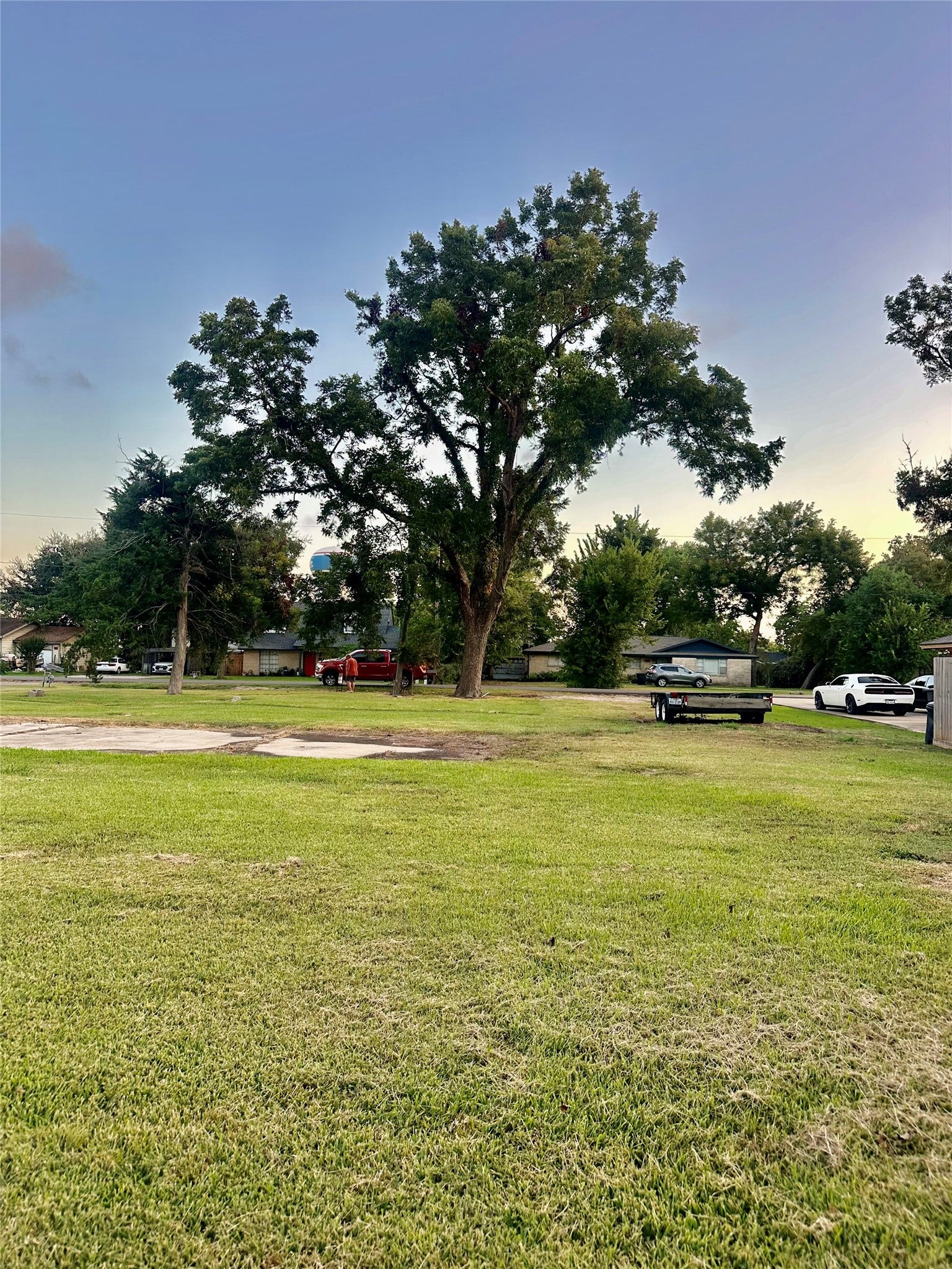 348 Hinken Street, Clute, TX 77531 348 Hinken Street, Clute, TX 77531