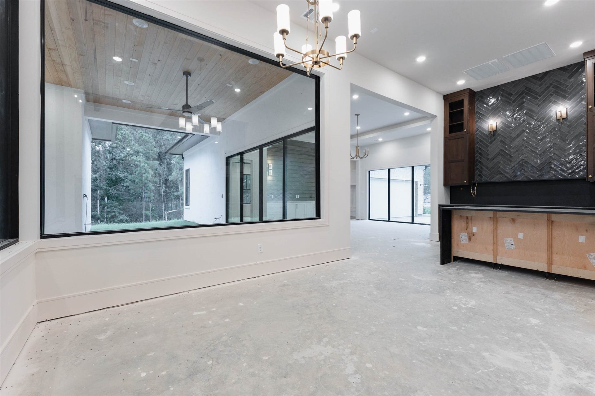 25332 High Meadow West Drive, Montgomery, TX 77316 25332 High Meadow West Drive, Montgomery, TX 77316
