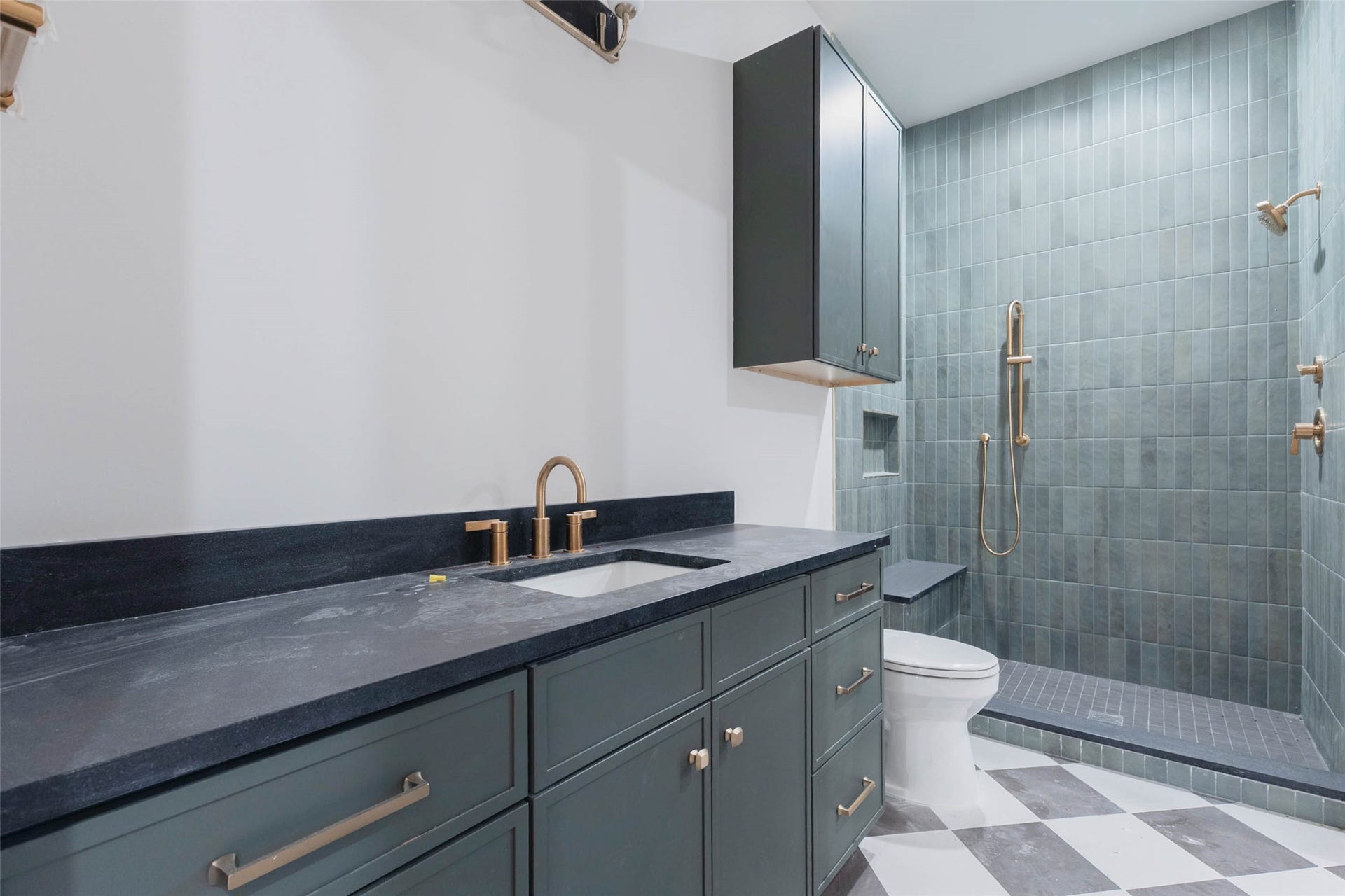 25332 High Meadow West Drive, Montgomery, TX 77316 25332 High Meadow West Drive, Montgomery, TX 77316