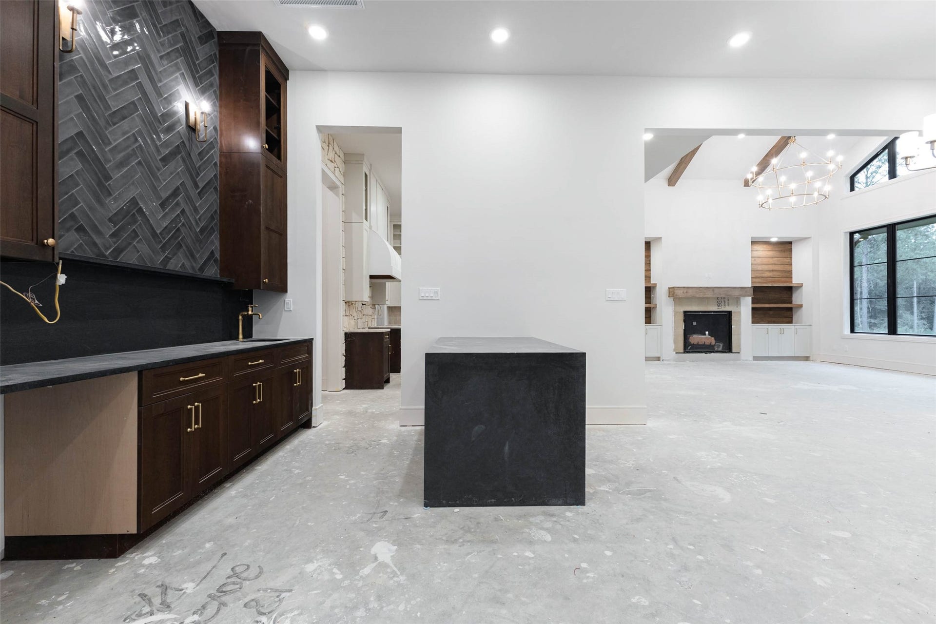 25332 High Meadow West Drive, Montgomery, TX 77316 25332 High Meadow West Drive, Montgomery, TX 77316