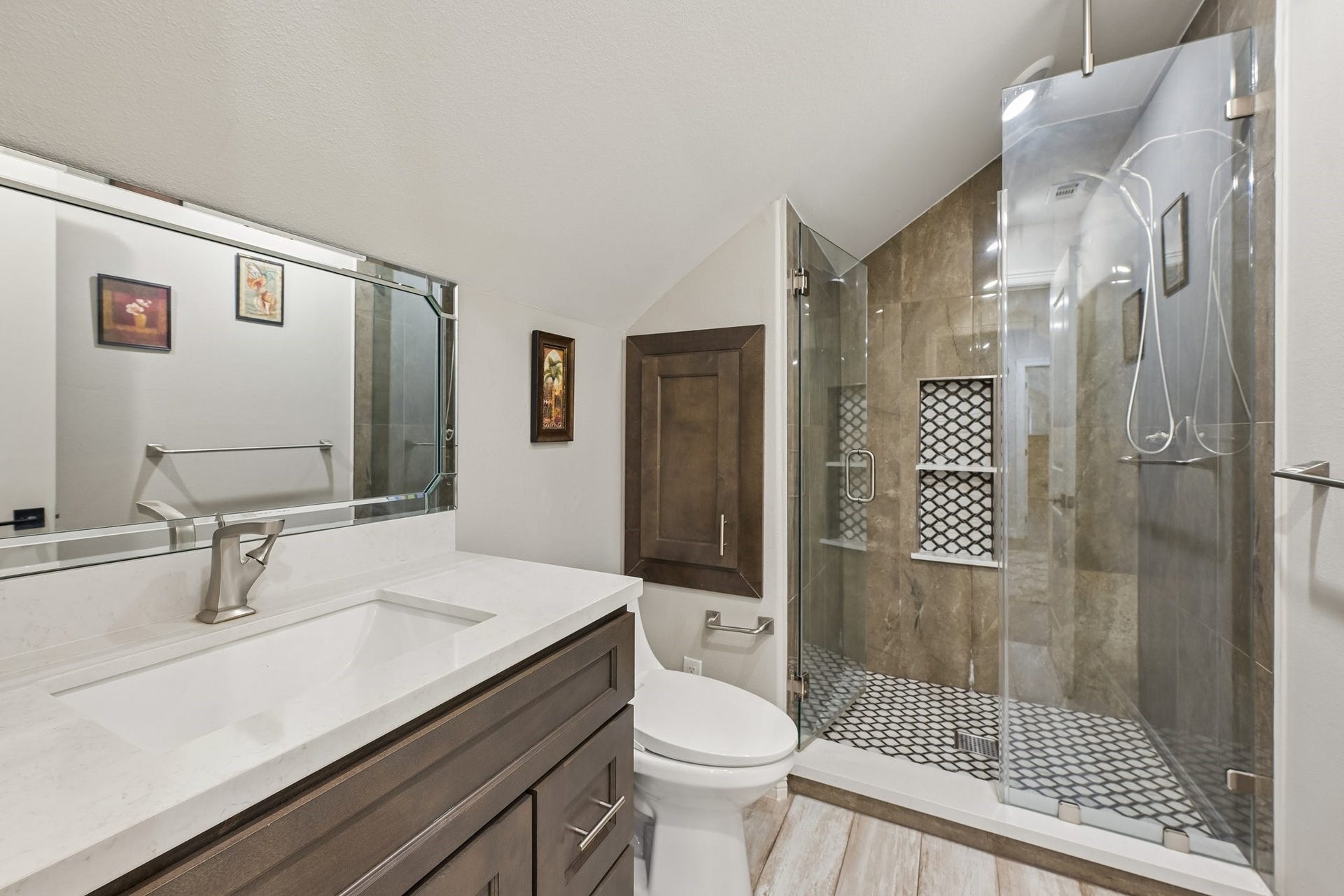 33135 Willow Bend Road, Waller, TX 77484