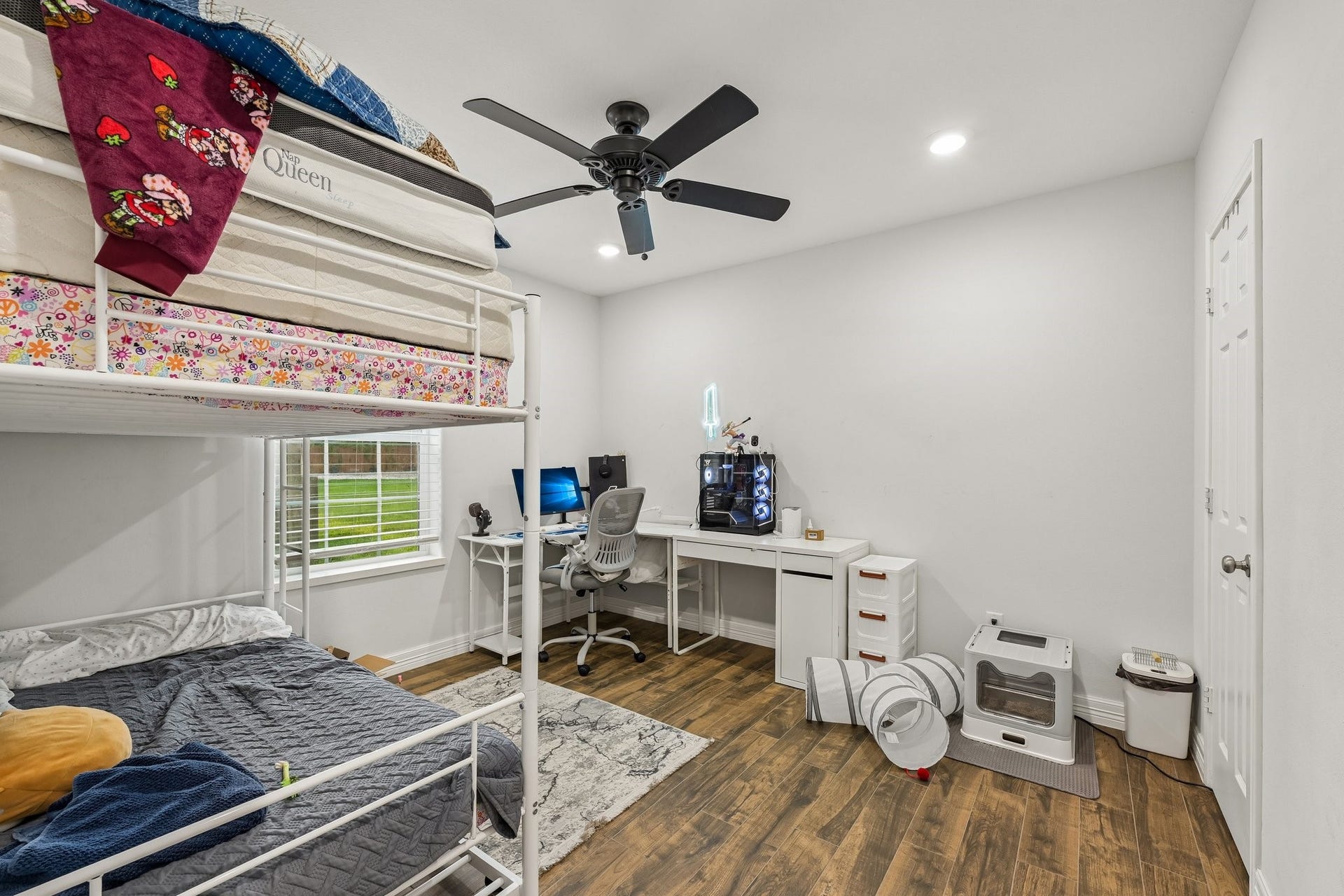 33135 Willow Bend Road, Waller, TX 77484
