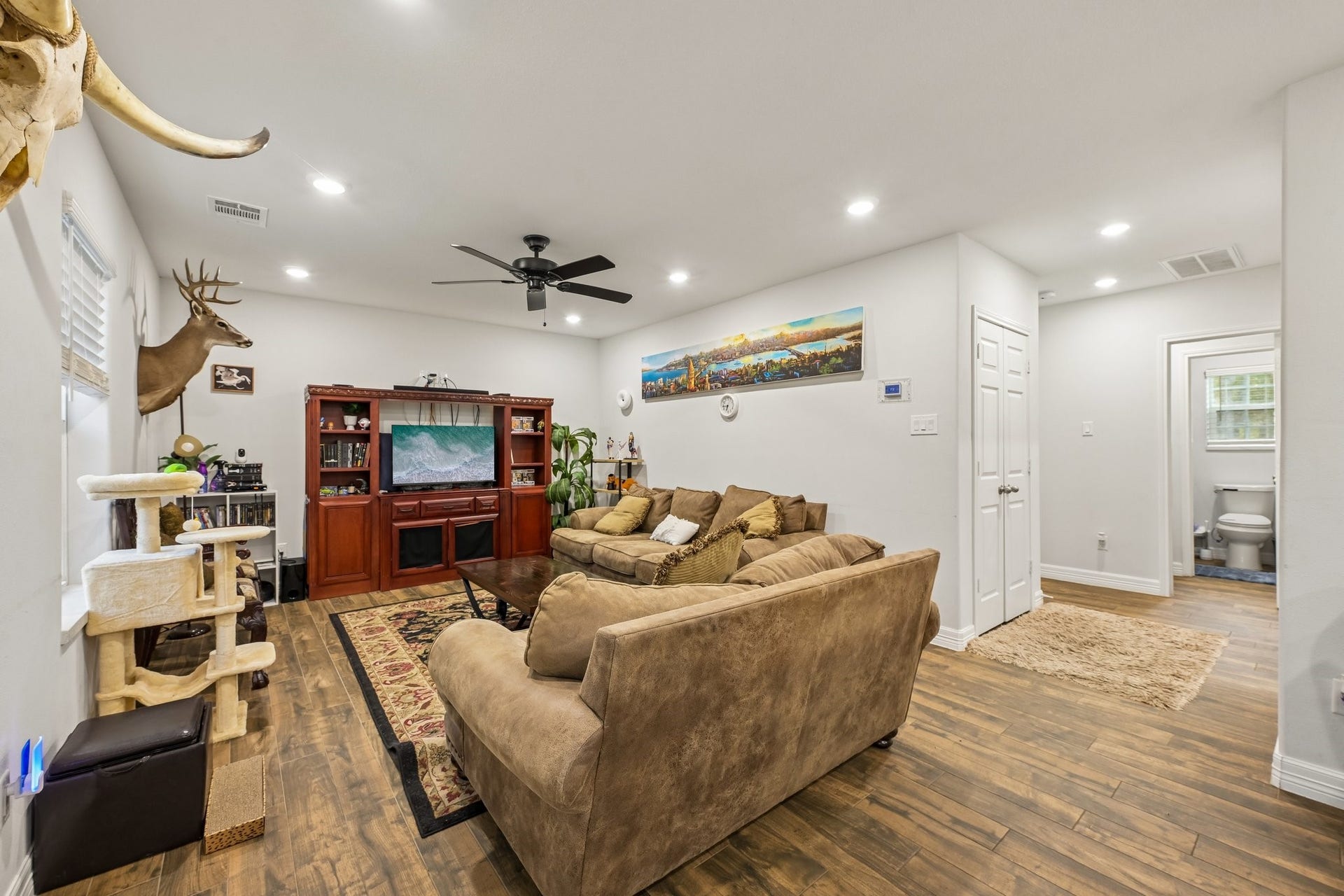 33135 Willow Bend Road, Waller, TX 77484